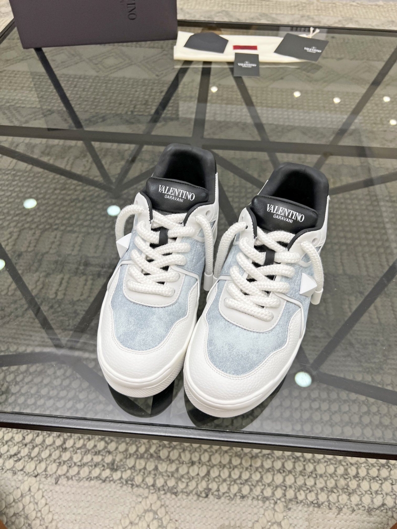 Valentino Sneakers